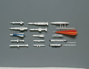 Hasegawa X72-4 US Aircraft weapons IV 1/72 – image 2