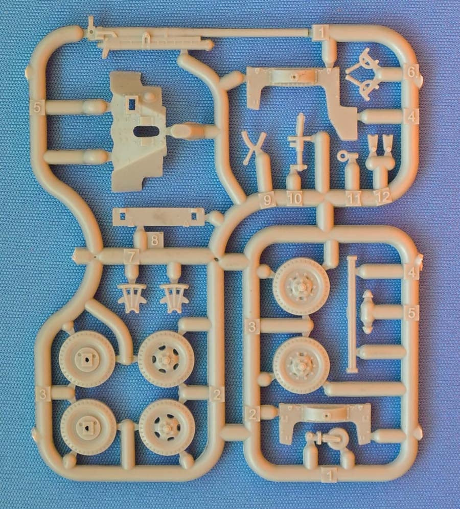 ACE 72562 US M-1 57mm AT gun on M-2 carriage 1/72