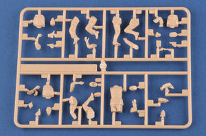 Hobby Boss 84409 German Tropical Panzer Crew 1/35 – immagine 3