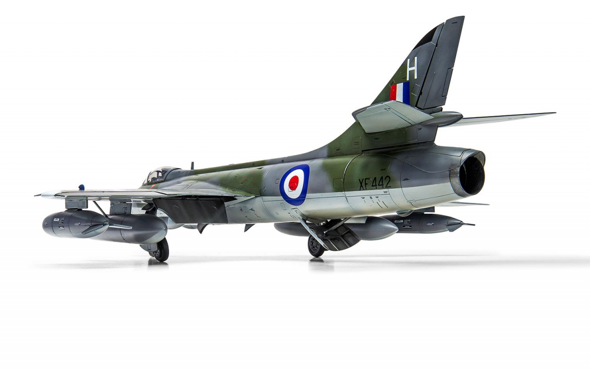 Airfix 09192 Hawker Hunter FGA.9/FR.10/GA.11 1/48 – Bild 3