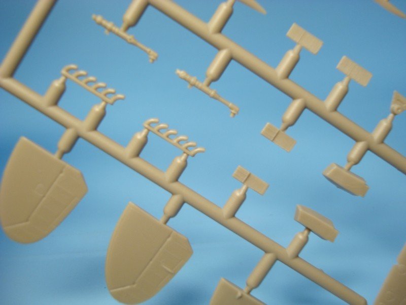 AZ Model AZ7392 Supermarine Spitfire Mk.IXc &amp;quot;Early tails&amp;quot; (1/72) – image 12