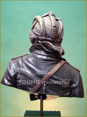 Young Miniatures YM1823 SOVIET TANK COMMANDER 1944 1/10 – zdjęcie 7