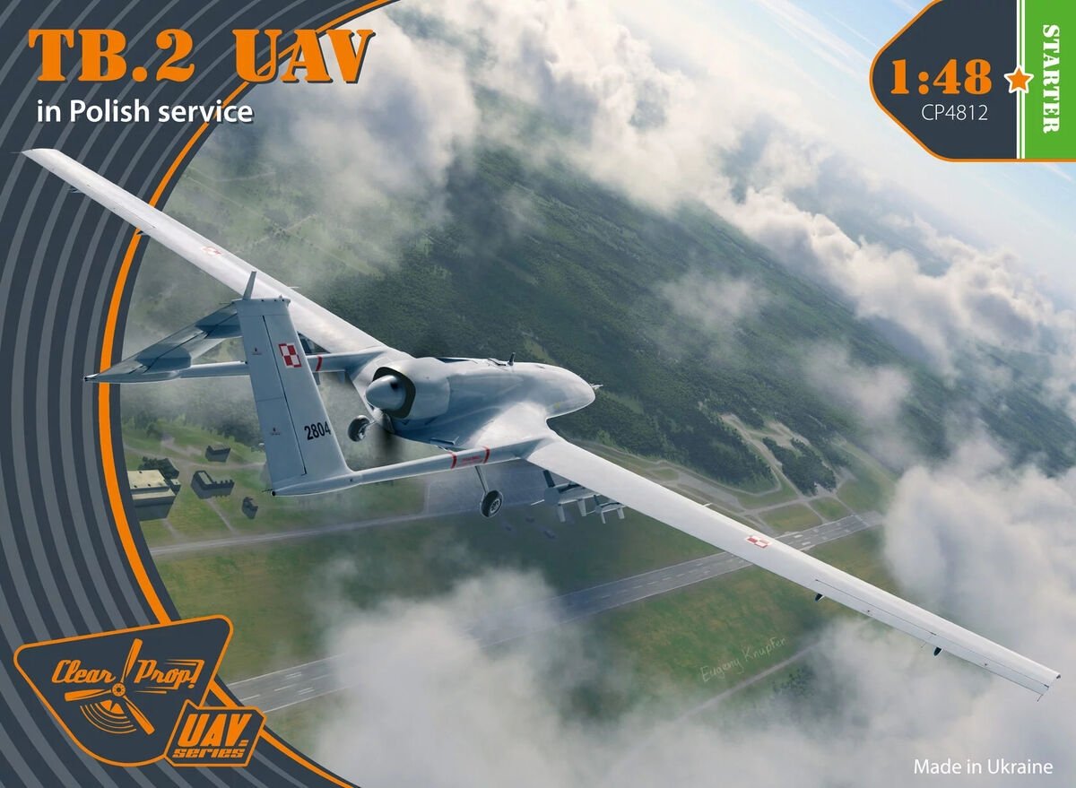 Clear Prop! CP4812 TB.2 UAV en service polonais - Kit de démarrage 1/48