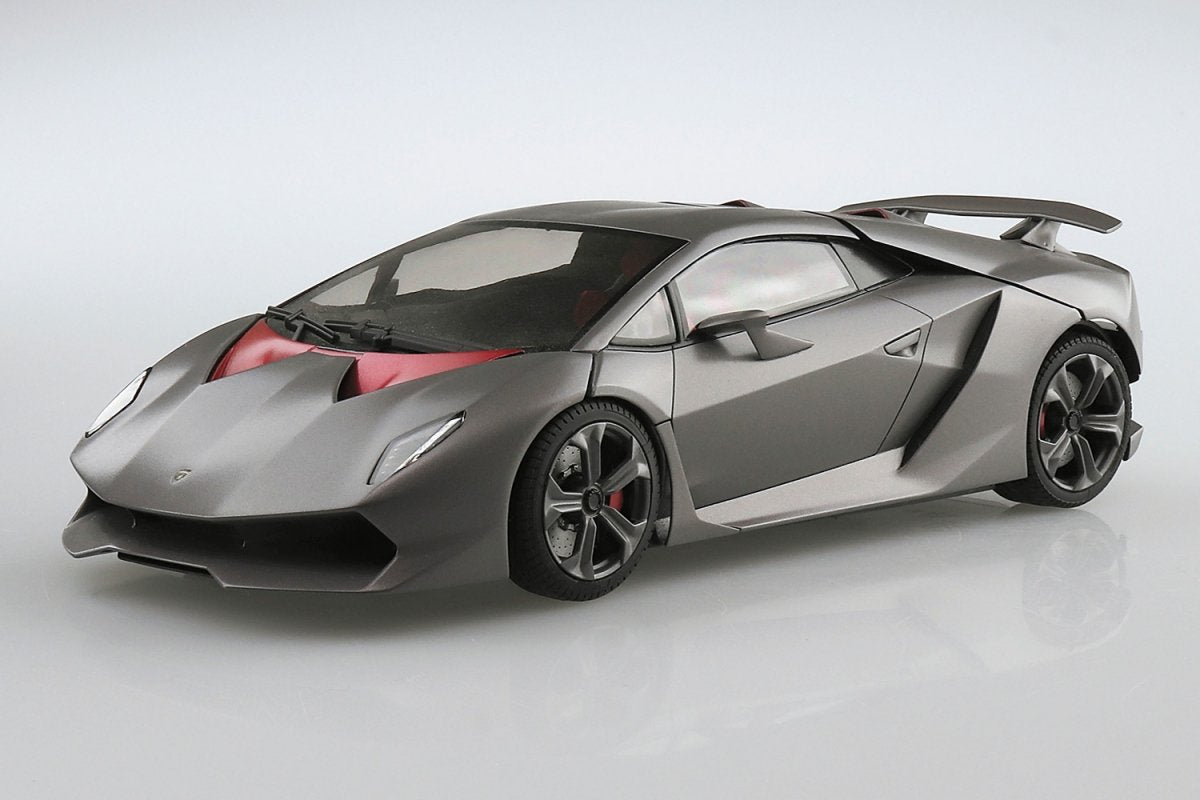 Aoshima 06221 Lamborghini Sesto Elemento 1/24 – image 2
