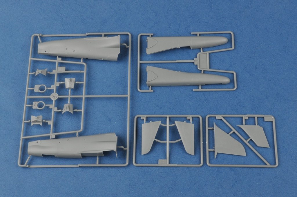 Hobby Boss 81734 Hawk T MK.67 – image 5