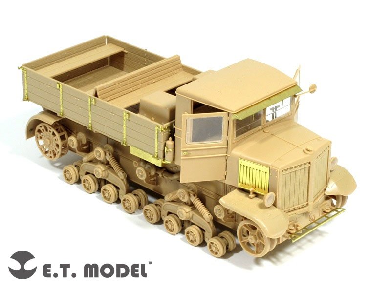 ET Model E35-049 WWII Soviet Voroshilovets Tractor (For TRUMPETER 01573) (1/35) – image 2