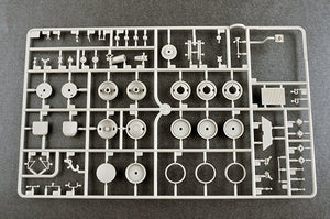 Trumpeter 01078 M920 Tractor tow with M870A1 semitrailer 1/35 – obrázek 16