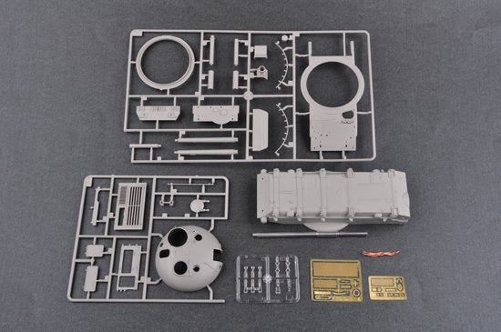 Trumpeter 01550 Russian T-62 Mod.1975 With KMT-6 Mine Plow 1/35 – obrázek 6