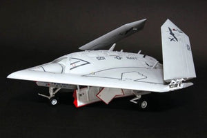 Freedom 18001 US Navy UCAS X-47B 1/48 – image 6