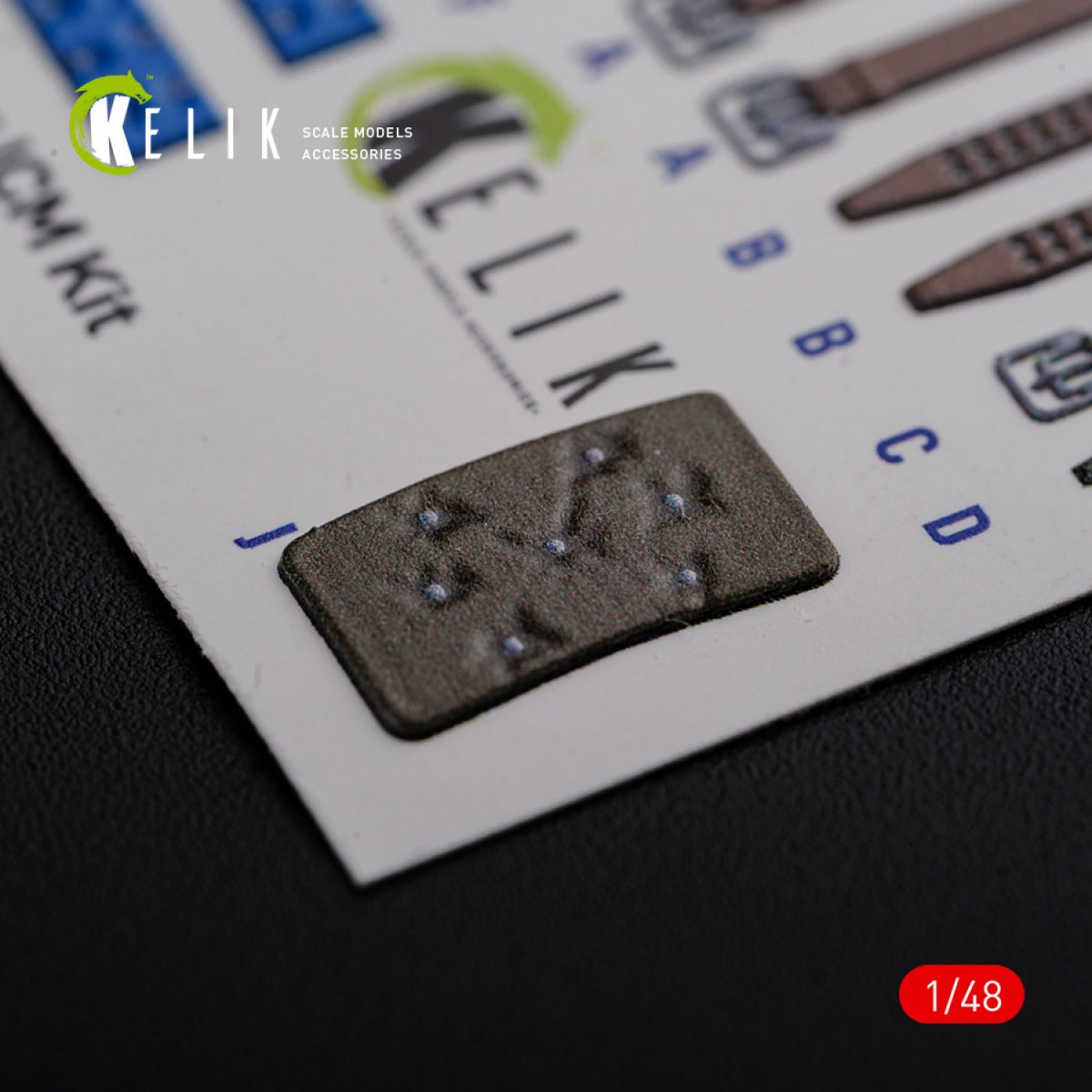 Décalcomanies 3D intérieures KELIK K48085 KI-21 pour maquette ICM au 1/48 – image 10