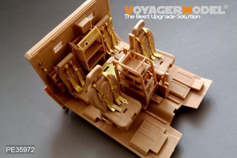 Voyager Model PE35972 Modern British Husky TSV Basic For MENG VS-009 1/35 – image 18