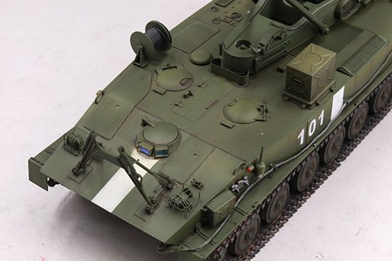 Trumpeter 09545 2P16 Launcher with Missile of 2k6 Luna (FROG-5) 1/35 – obrázek 3