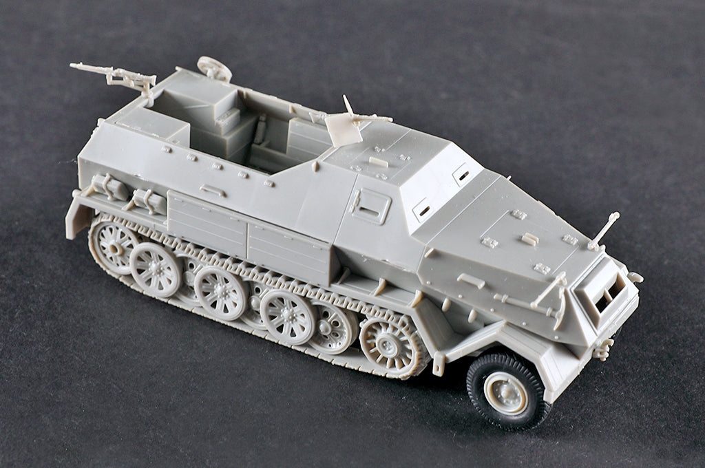 Trumpeter 07404 Sd.Kfz.8 Gepanzerter Zugkraftwagen 12t 1/72 – Bild 6