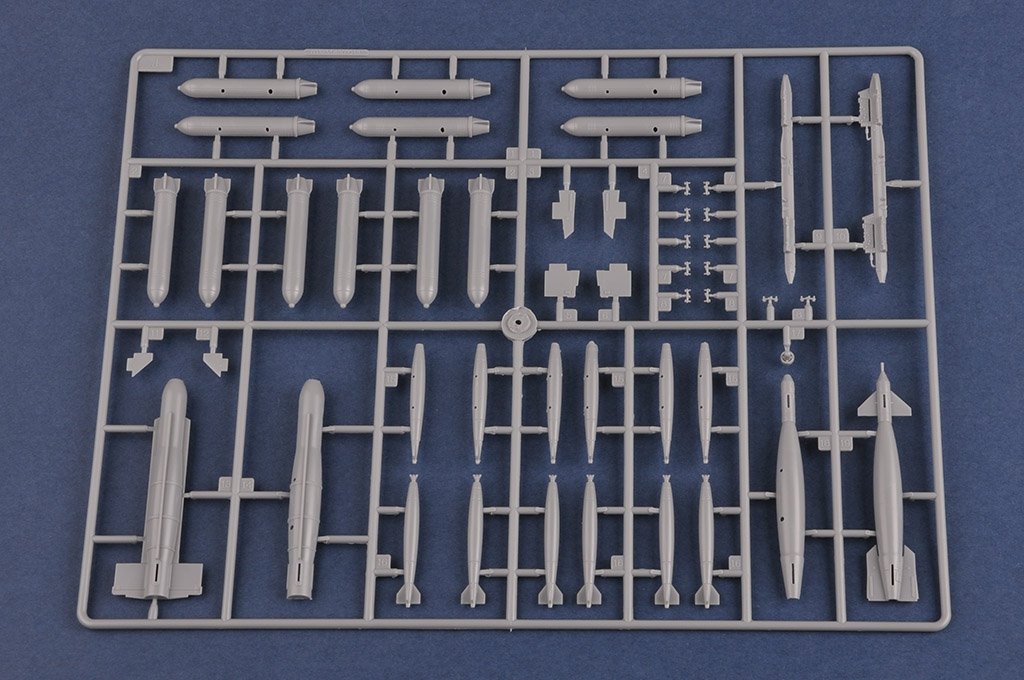 Hobby Boss 81765 A-4F Sky Hawk 1/48 – image 9
