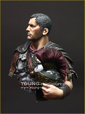 Young Miniatures YH1868 Roman Officer 1/10 – image 3