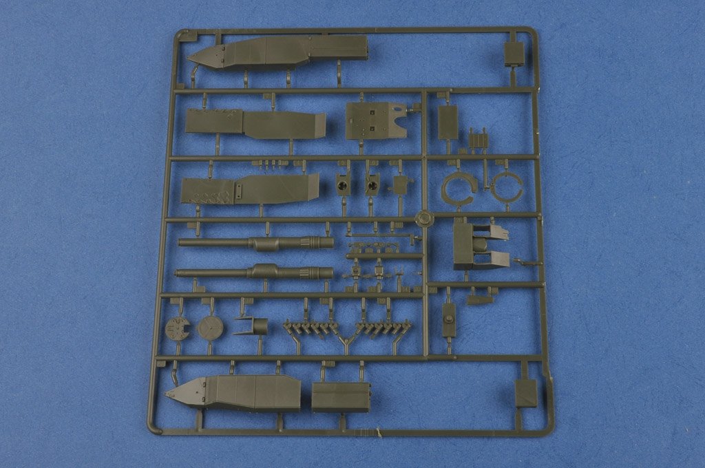 Hobby Boss 83867 Leopard 2A4M CAN – immagine 6