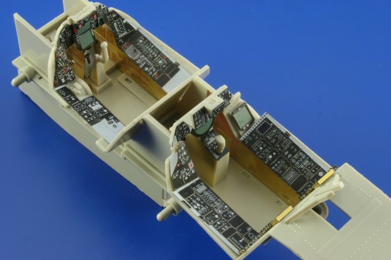 Eduard 32529 F-14A interior 1/32 Tamiya – image 9