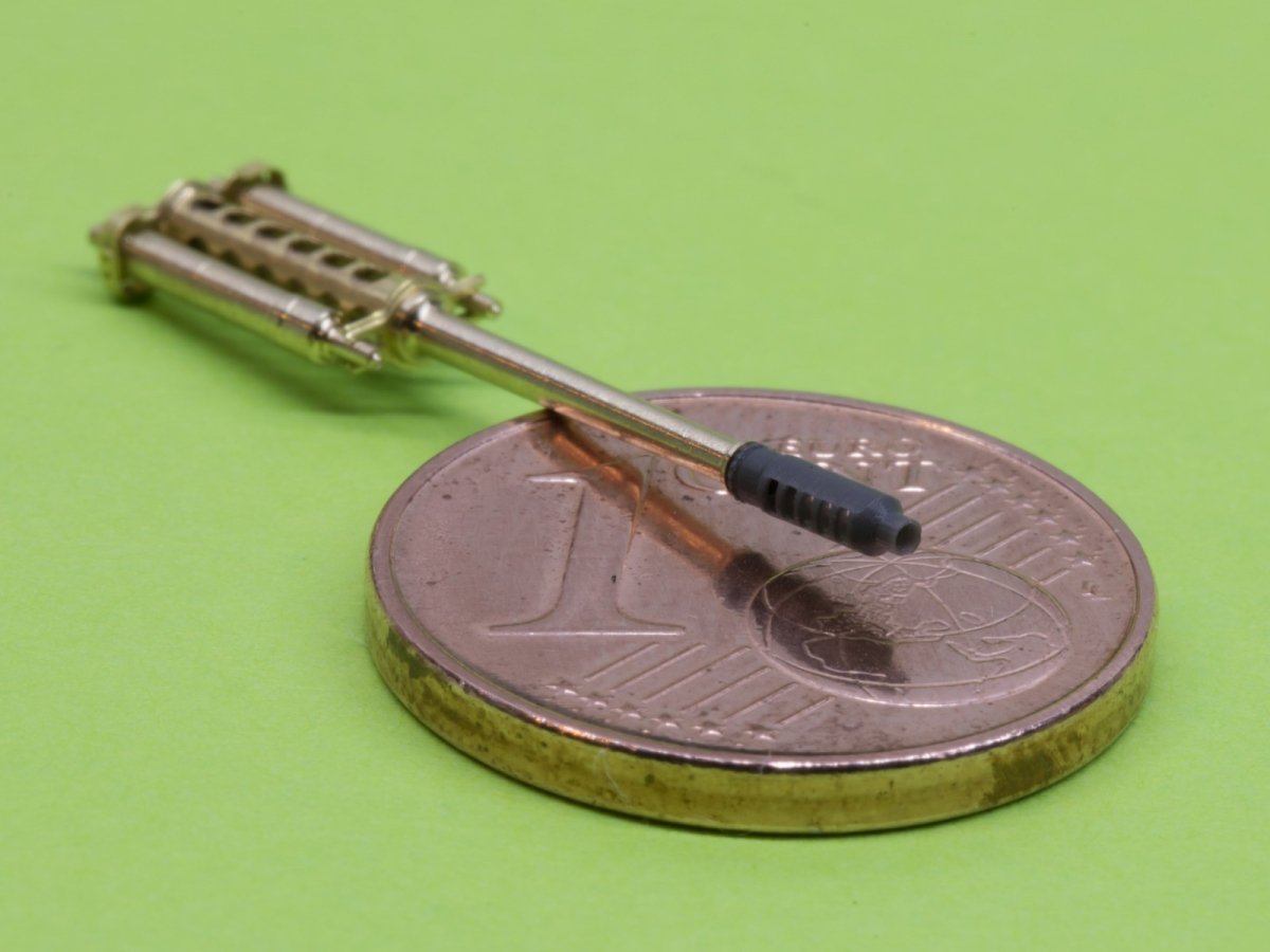 Master AM-48-125 AH-64 Apache - M230 Chain Gun barrel (30mm), Pitot Tubes and tail antenna (resin, PE and turned parts) 1/48 – image 9