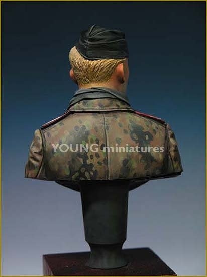 Young Miniatures YM1806 SS Panzer Crew WWII 1/10 – imagen 4