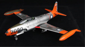 Great Wall Hobby S4805 RoCAF T-33A Shooting Star 1/48 – obrázek 2