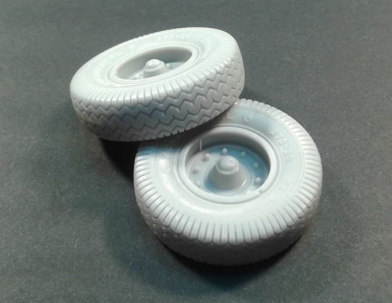 Panzer Art RE35-504 Sd.Kfz 9 front road wheels (Continental No 1) 1/35 – Bild 2