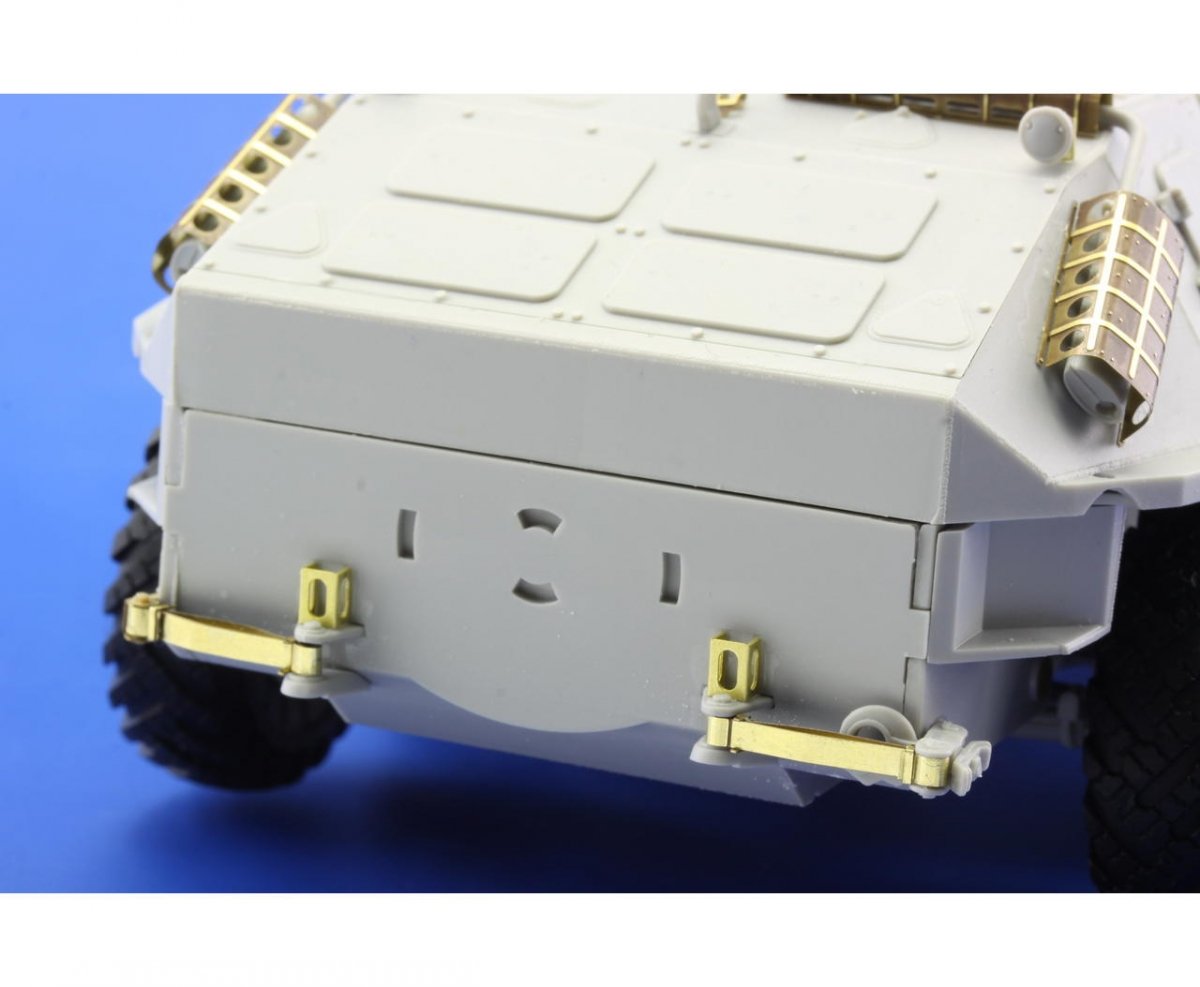 Eduard 36186 BTR-60P APC 1/35 Trumpeter – Bild 10