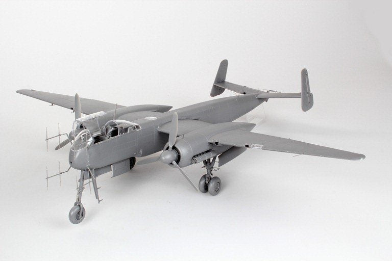 Revell 04666 Heinkel He 219 A-7 (A-5/A-2 Late) Uhu 1/32 – image 2