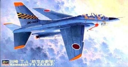 Hasegawa PT17 Kawasaki T-4 JASDF 1/48