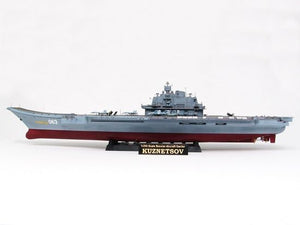 Trumpeter 05606 USSR Admiral Kuznetsov aircraft carrier 1/350 – image 6