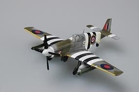 Hobby Boss 80243 P-51 C Mustang 1/72 – image 3