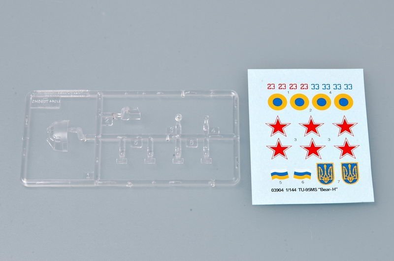 Trumpeter 03904 TU-95MS Bear-H 1/144 – image 3
