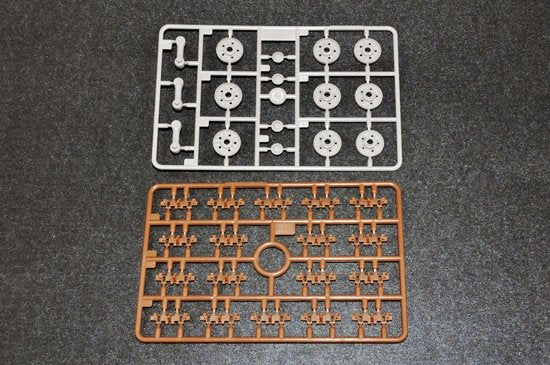 Trumpeter 05547 Soviet T-10A Heavy Tank 1/35 – obrázek 9