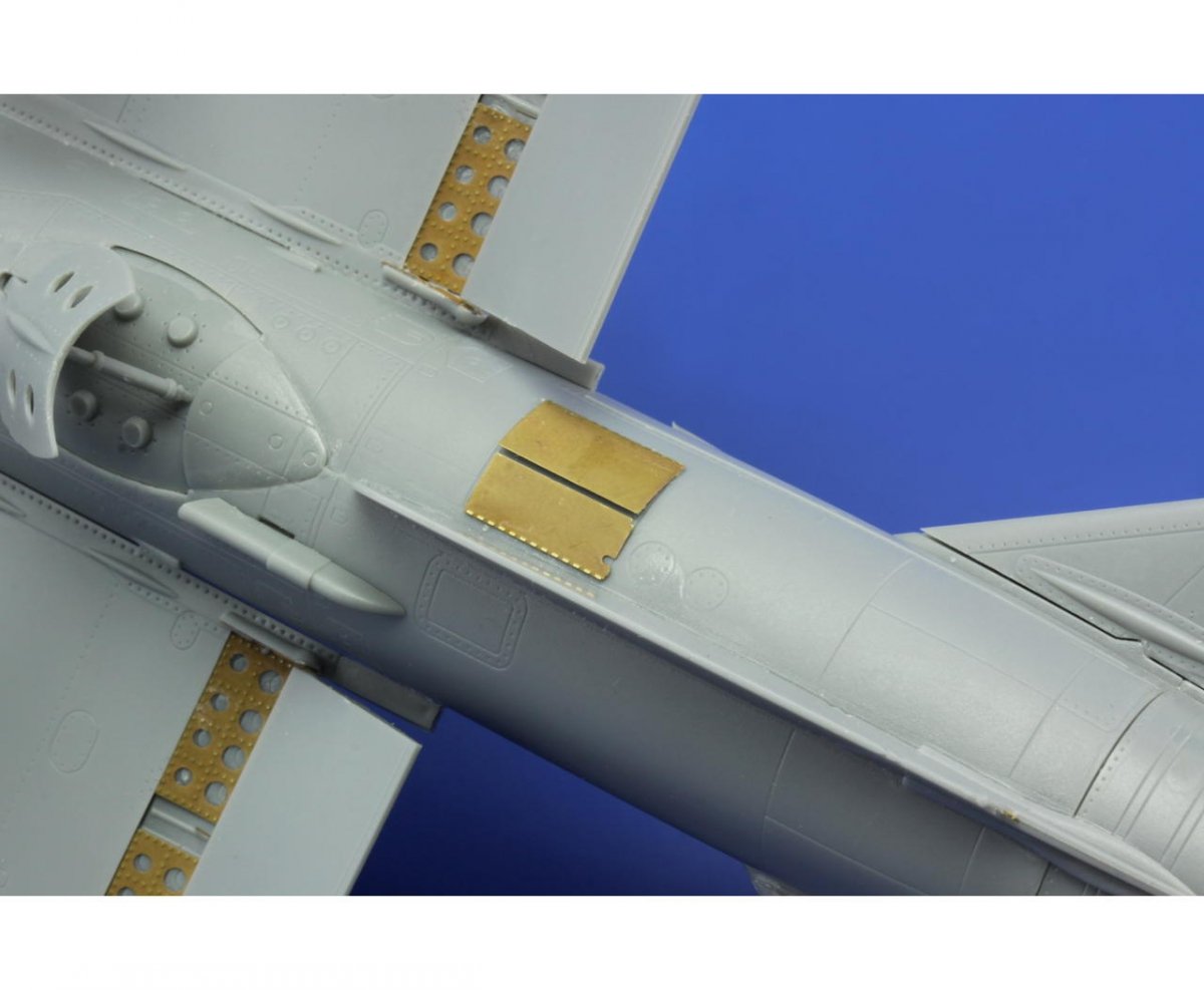 Eduard 48767 MiG-21F-13 exterior 1/48 Trumpeter – immagine 9