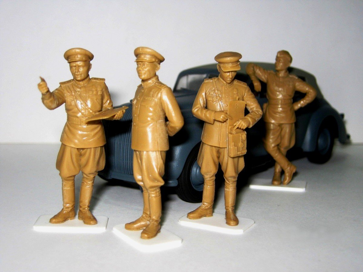 ICM 35612 Soviet Staff Personnel (1943-45) 1/35 – image 6