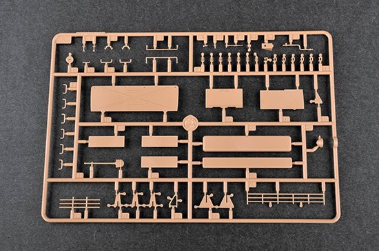 Trumpeter 09538 Sd.Kfz.8 (DB9)Half-Track Artillery Tractor 1/35 – image 9