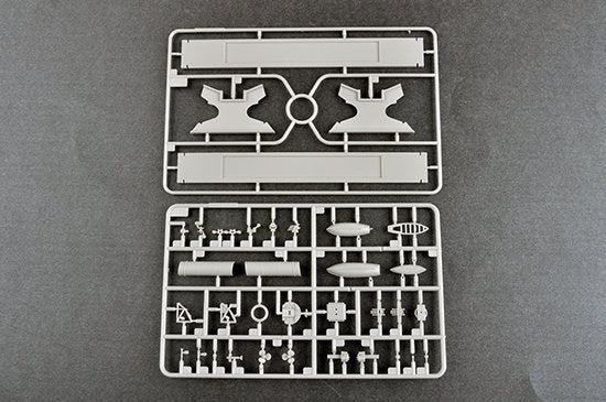 Trumpeter 05352 HMS Kent 1/350 – image 6