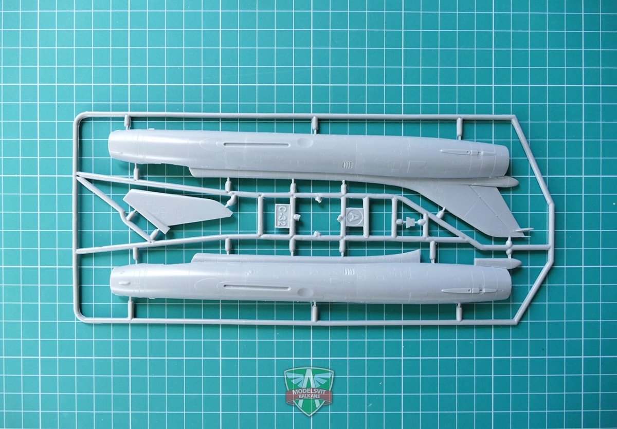 Modelsvit 72018 Sukhoi Su-17 Serial 1/72 – zdjęcie 4