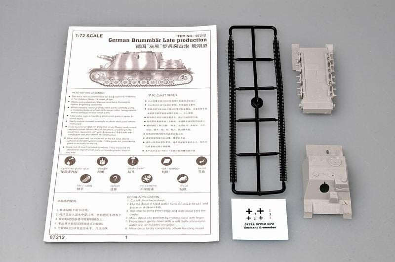Trumpeter 07212 German Brummbar Late production 1/72 – obrázek 3