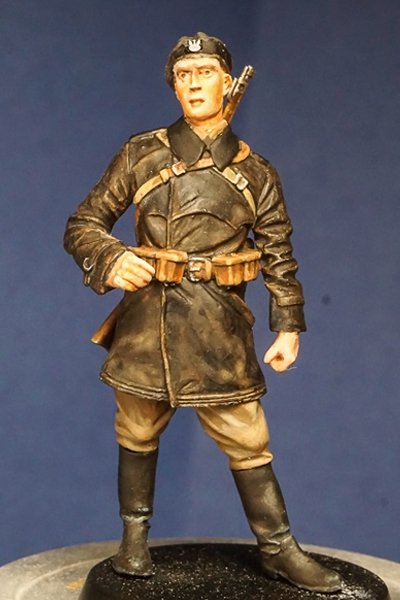 ToRo Model 35F126 September 1939 - Polish Soldier, 10th Mounted Rifle Reg.(mot) Figurine with decals / Two different heads included 1/35 – Bild 7