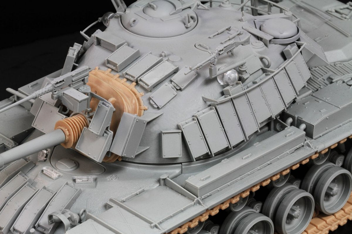 Dragon 3618 IDF Magach 5 w/ERA and Mine Roller 1/35 – image 4