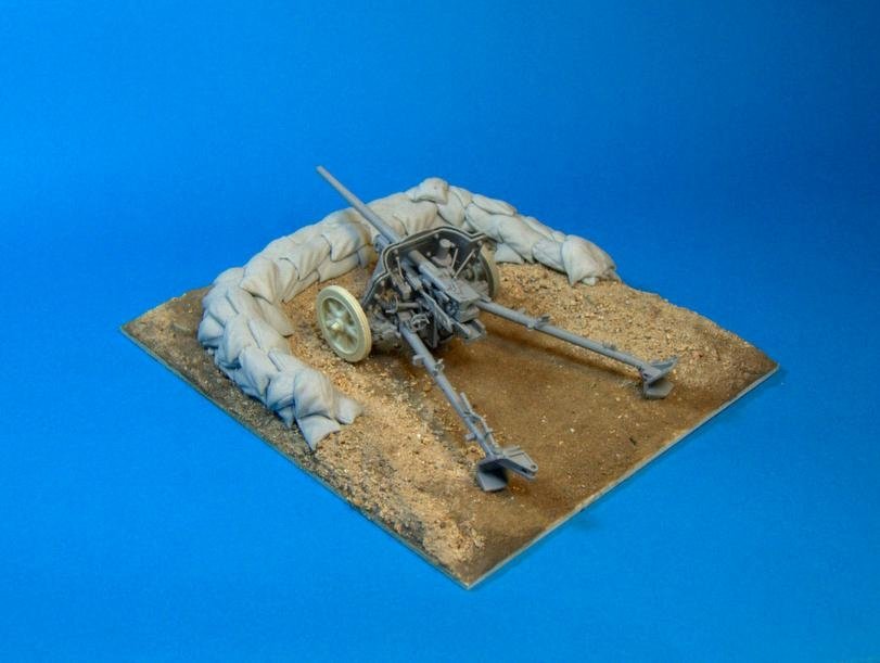Panzer Art RE35-183 North Africa light anti-tank gun stand 1/35 – image 2