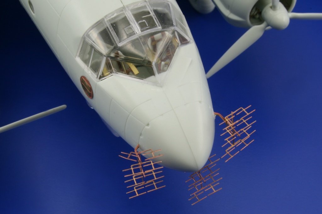 Eduard 72463 Fw 200C Condor exterior 1/72 REVELL – image 3