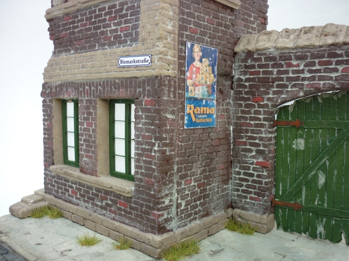 RT-Diorama 35202 Diorama-Base:Brick House Ruin 1/35 – imagen 9