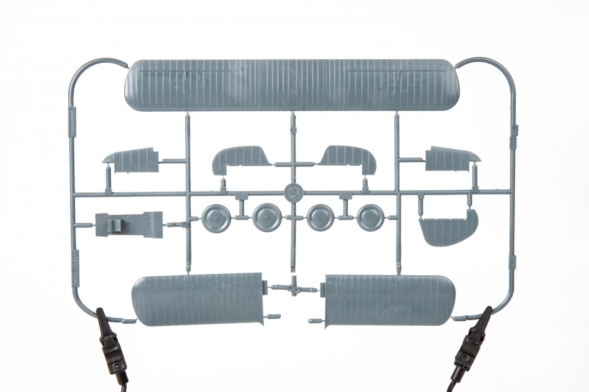 Eduard 8192 Avia B-534 IV series 1/48 – Bild 7