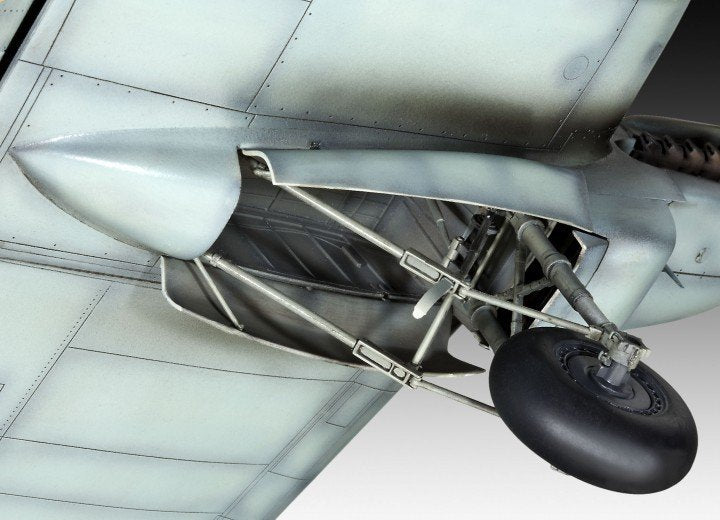 Revell 04836 Heinkel He 111 H-6 1/32 – image 5