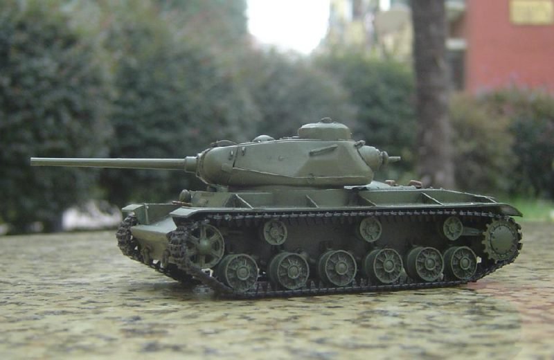 PST 72008 KV-85 Heavy Tank 1/72 – image 6