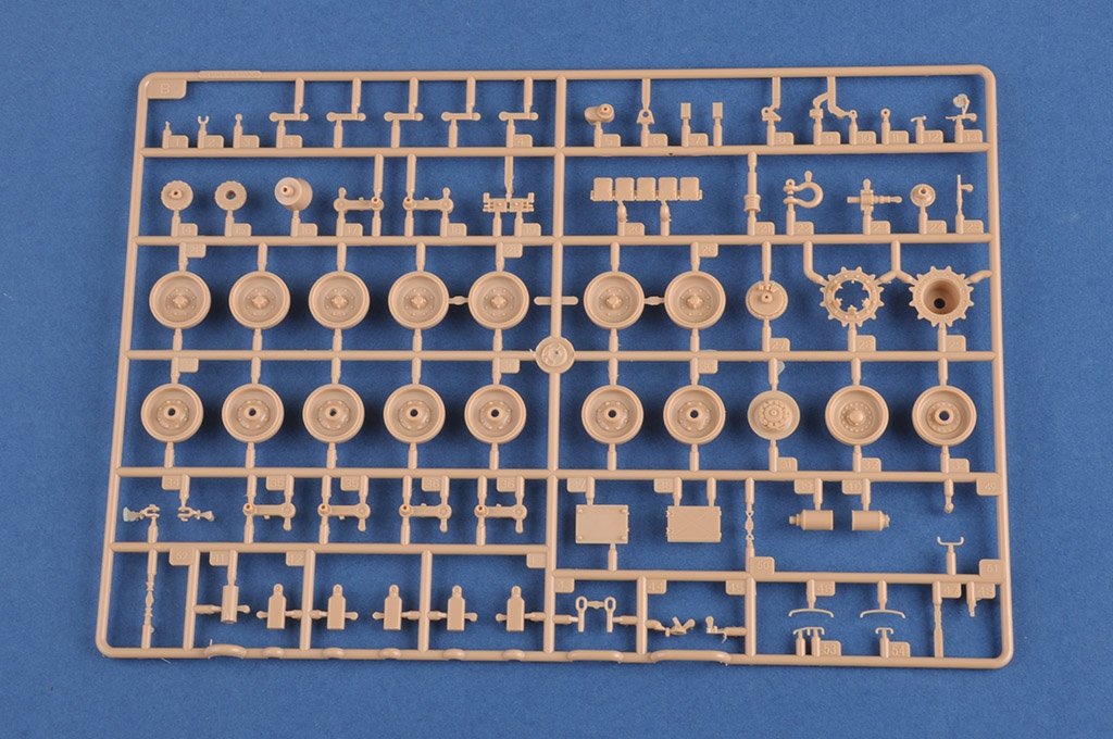 Hobby Boss 84503 Leopard C2 (Canadian MBT) 1/35 – Bild 11