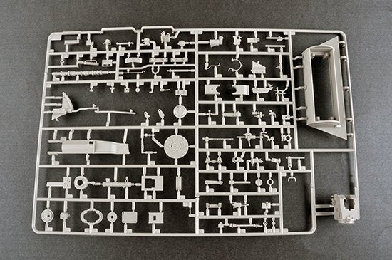 Trumpeter 00928 German Sd.Kfz.171 Panther Ausf.G - Early Version 1/16 – image 4