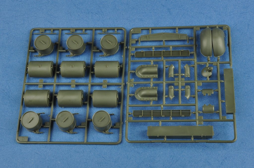 Hobby Boss 82602 Soviet T-34/85 1/16 – obrázek 18