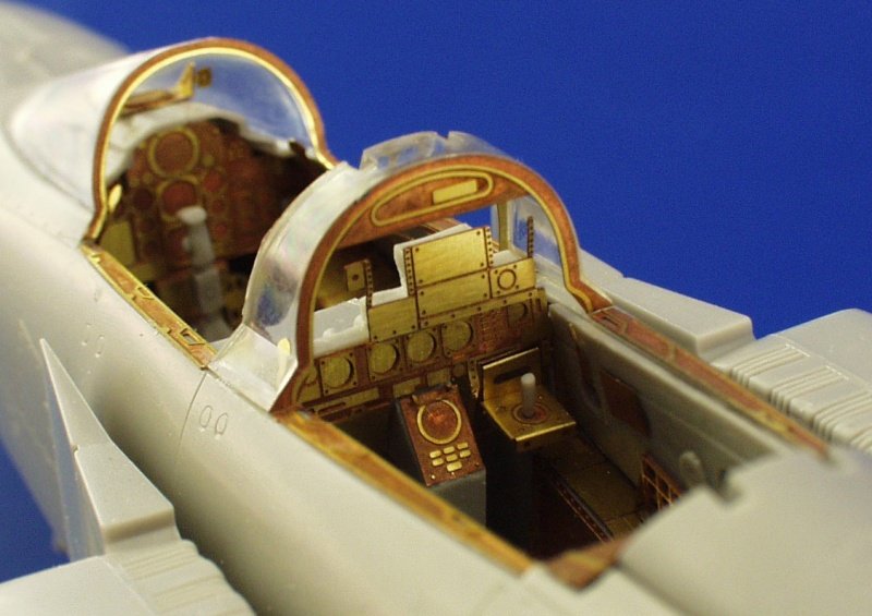 Eduard 49262 Phantom FGR Mk.2 1/48 Hasegawa Revell – Bild 8